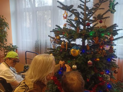 Zdjęcie 6 z 7 do wpisu „Świąteczne dekorowanie 2025!”