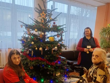 Zdjęcie 2 z 7 do wpisu „Świąteczne dekorowanie 2025!”