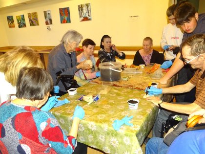 Zdjęcie 3 z 4 do wpisu „GODZINA I TRZYDZIEŚCI MINUT … DLA ZIEMI”