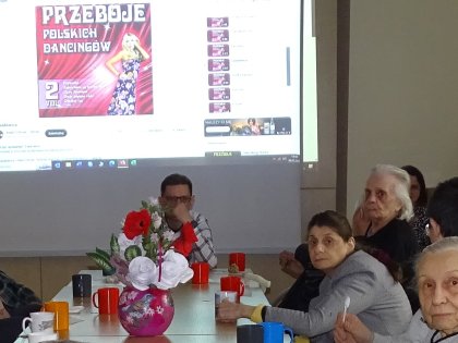 Zdjęcie 3 z 6 do wpisu „„Patrz miła ma””