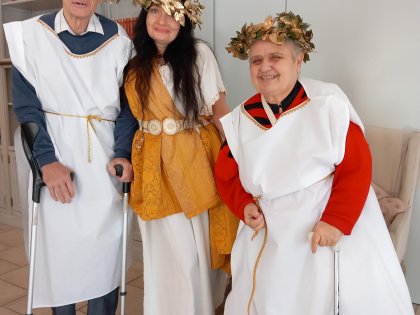 Zdjęcie 1 z 5 do wpisu „Bal Karnawałowy”