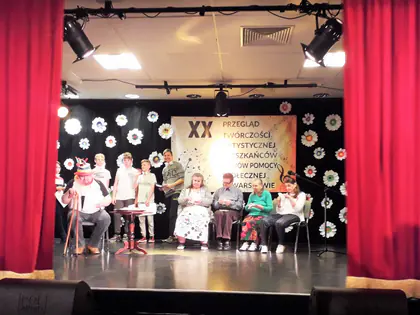 Mieszkańcy domów pomocy na scenie XX Przeglądu Twórczości Artystycznej